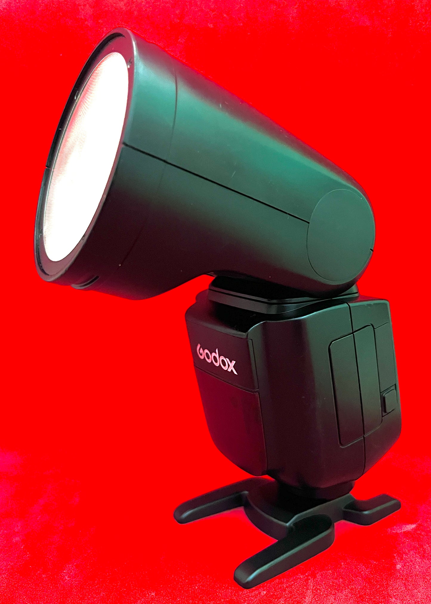 Godox V1F FujiFilm Round Head TTL Li-ion Flash (used)