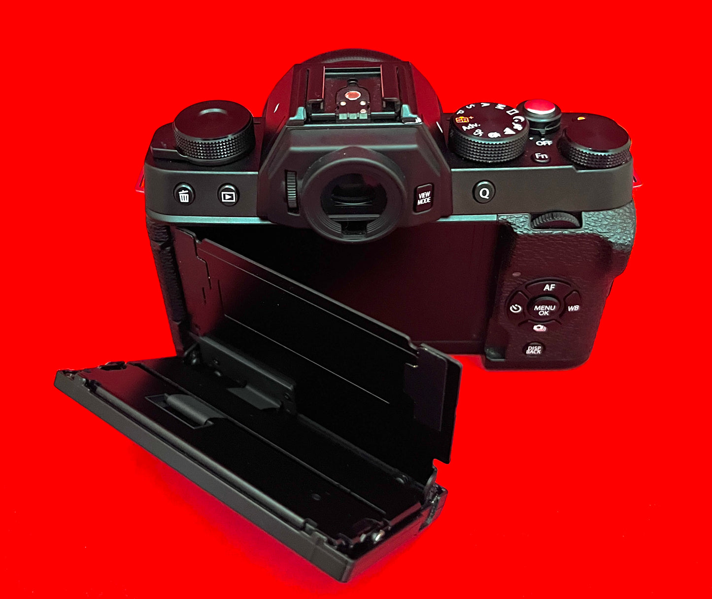 Fujifilm X-T100 Black + XC15-45MM Lens (used)