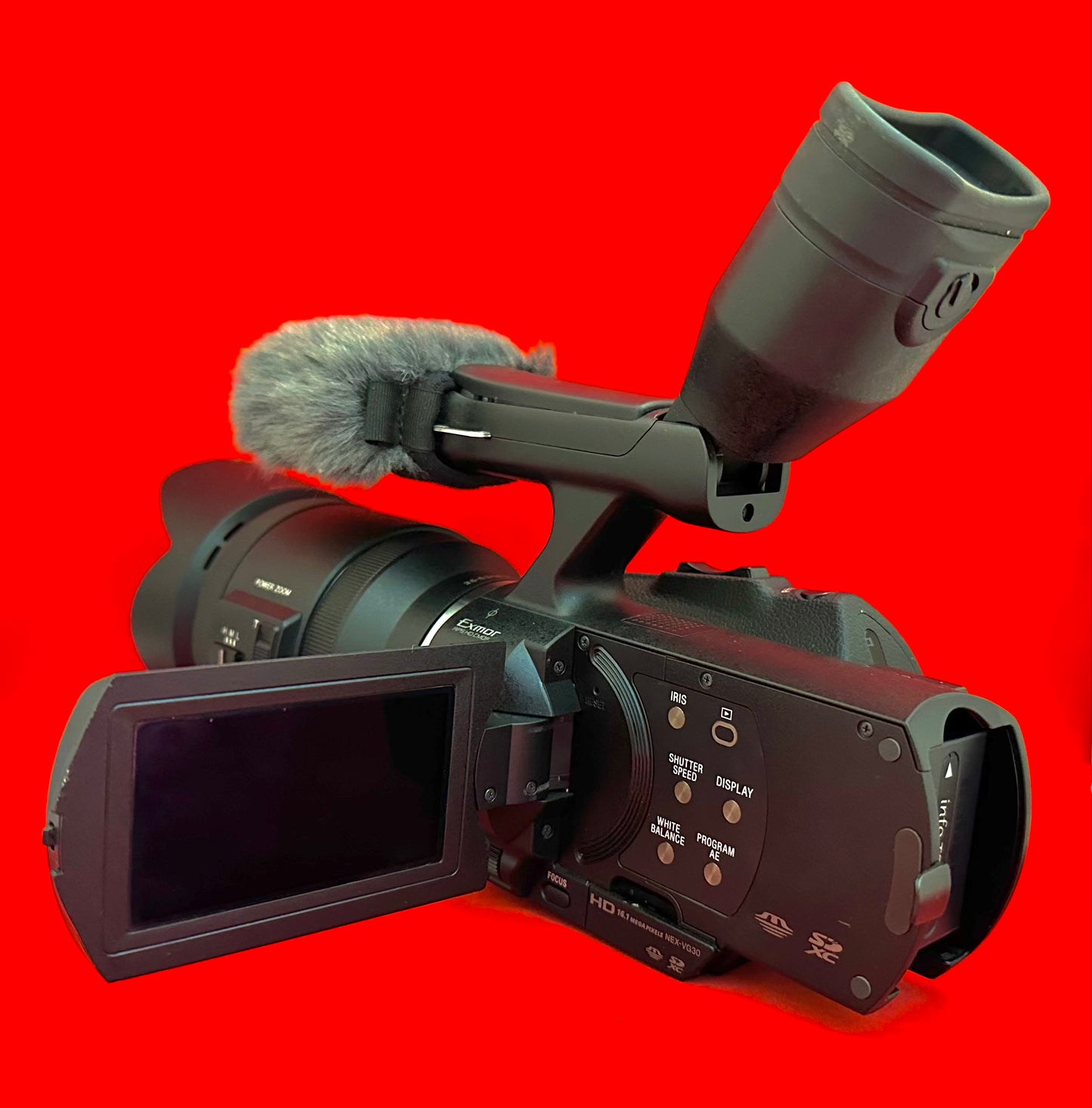 Sony NEX-VG30EH Camcorder with 18-200mm f/3.5-6.3 Power Zoom Lens (used)