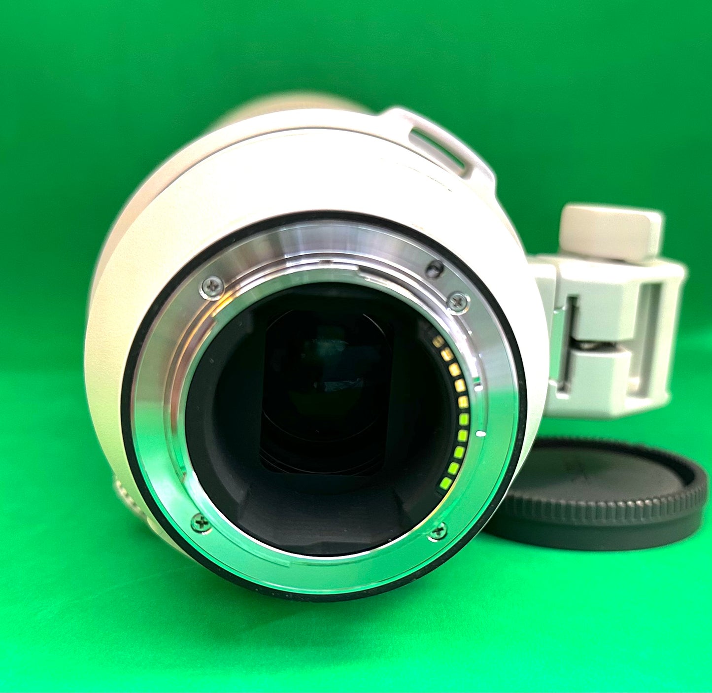 Sony FE 200-600mm F/5.6-6.3 G OSS Lens (used)