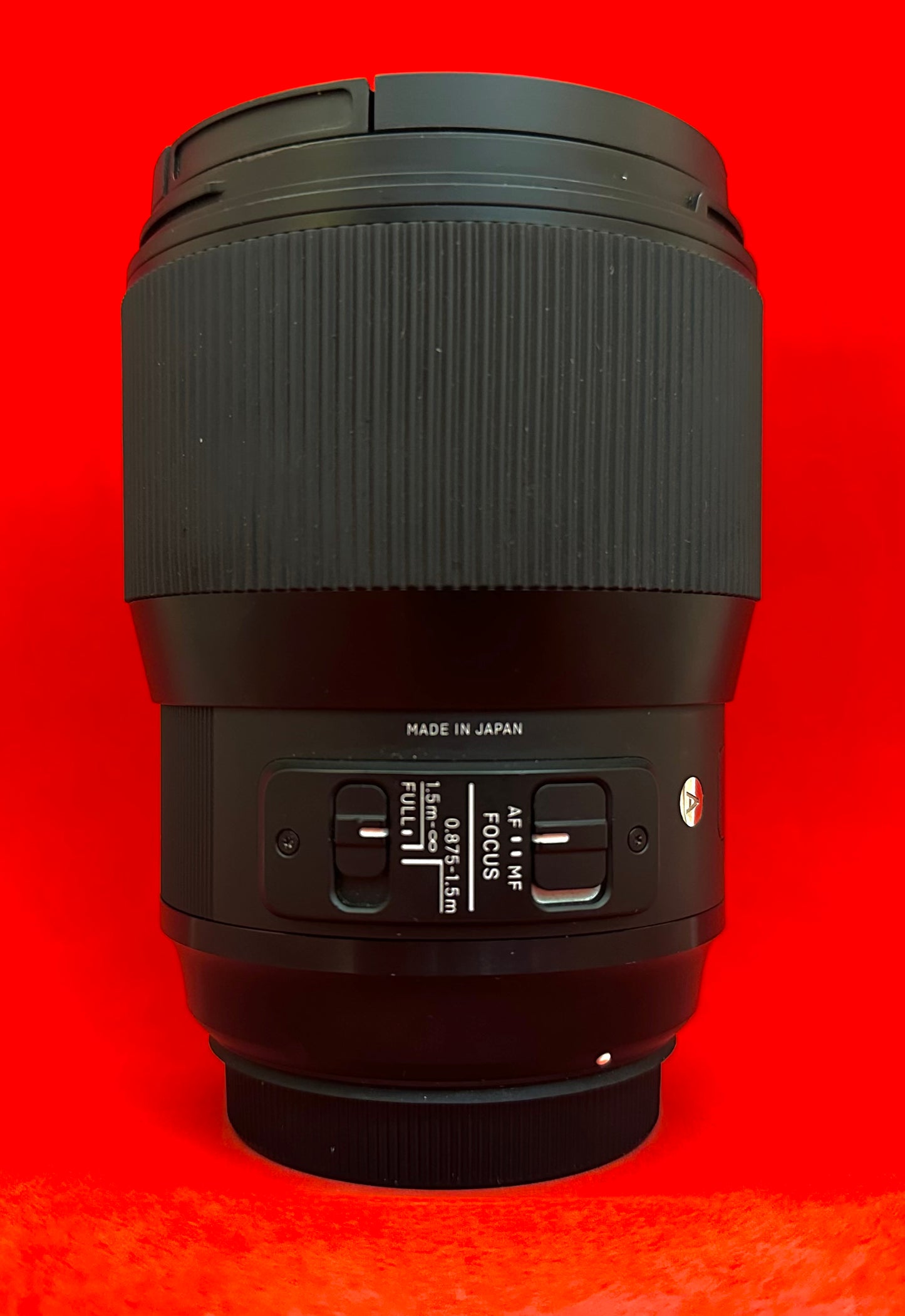 Sigma 135mm f/1.8 DG HSM Art Lens for Canon EF (used)