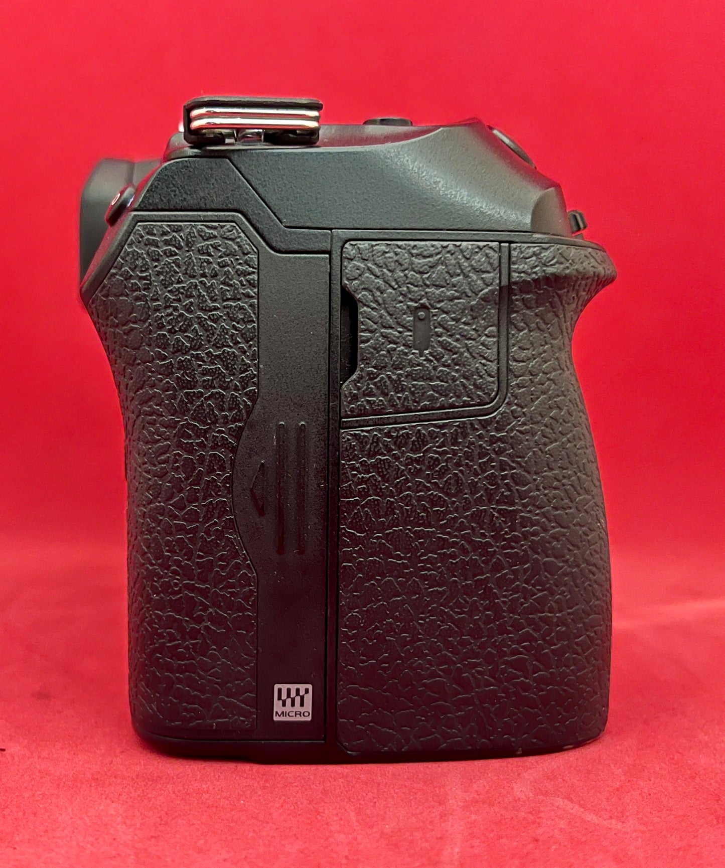 Olympus OM SYSTEM OM-1 Mirrorless Camera Body (used)