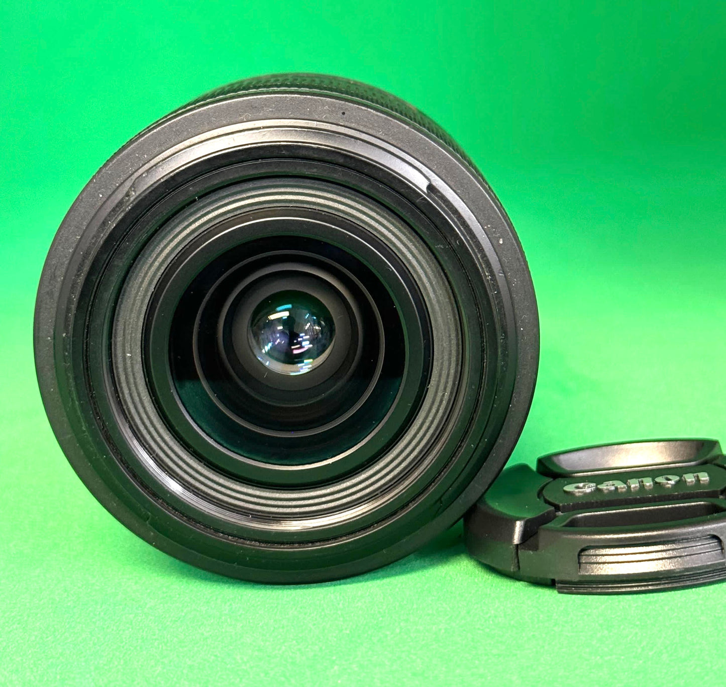 Canon RF 24mm f/1.8 Macro IS STM Lens (used)