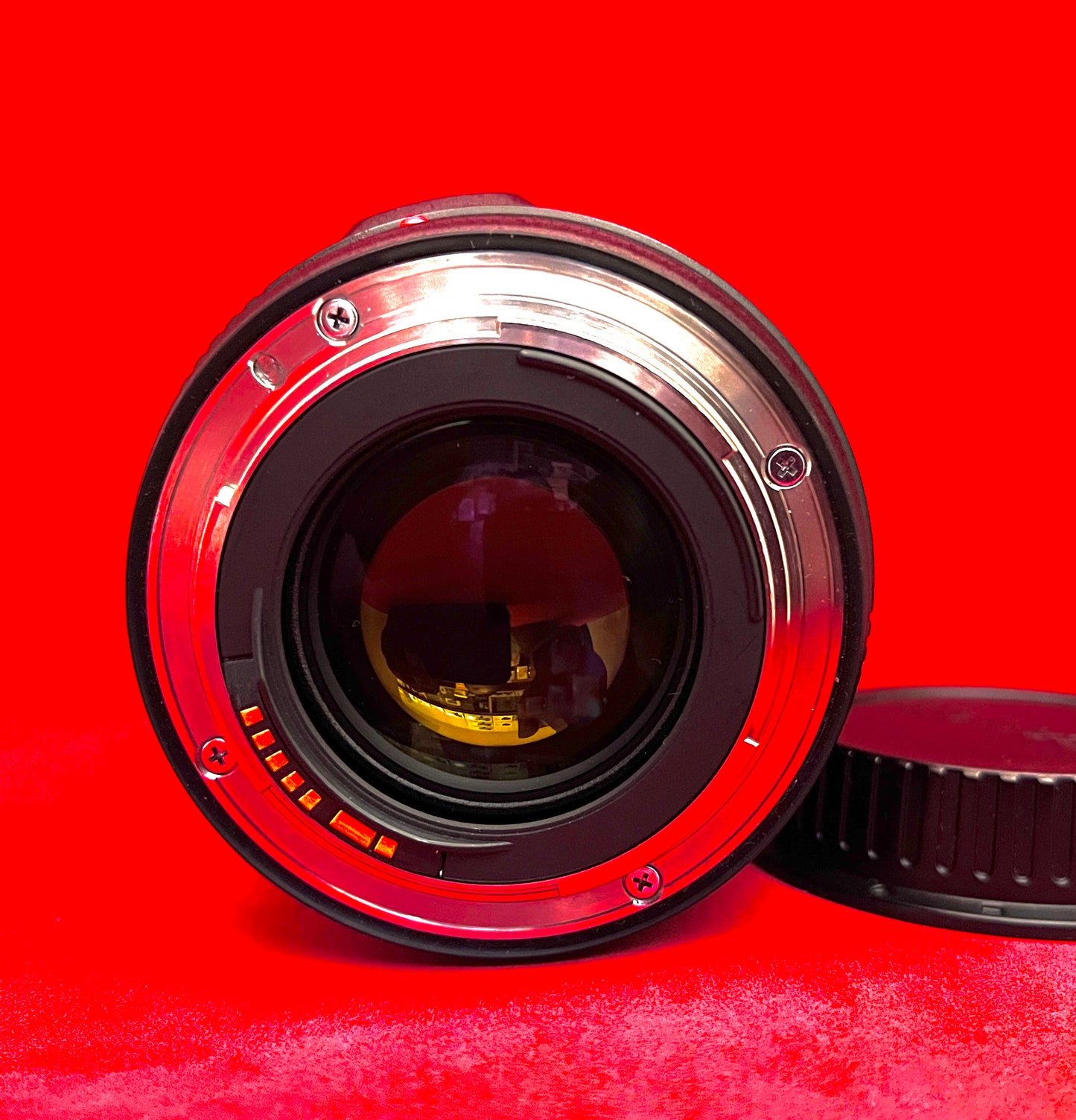 Canon EF 35mm F/1.4L II USM Lens (used)