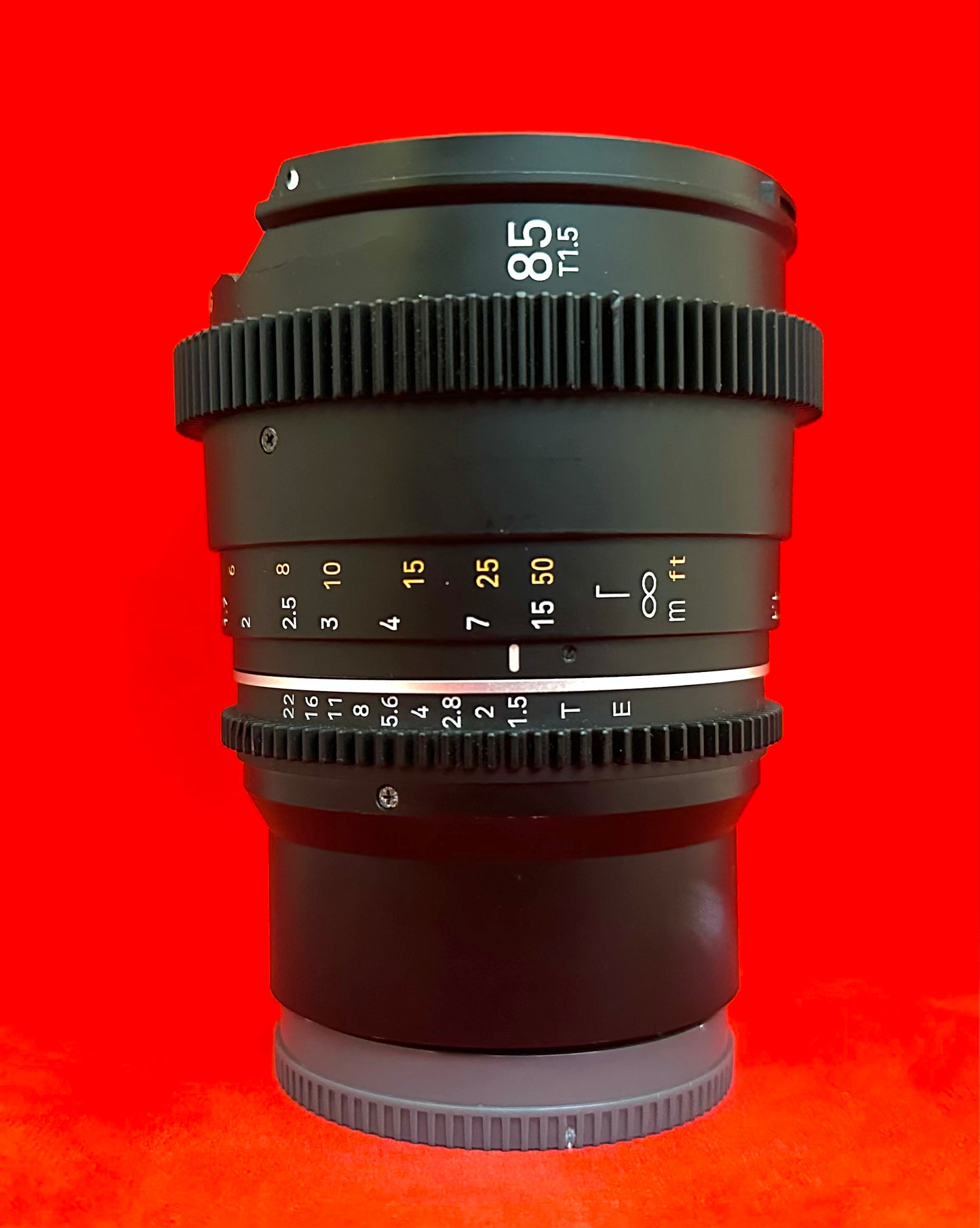 Samyang VDSLR 85mm T1.5 MK2 Cine Lens for Sony FE Mount Full Frame (used)