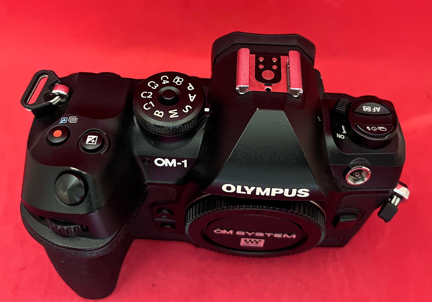 Olympus OM SYSTEM OM-1 Mirrorless Camera Body (used)