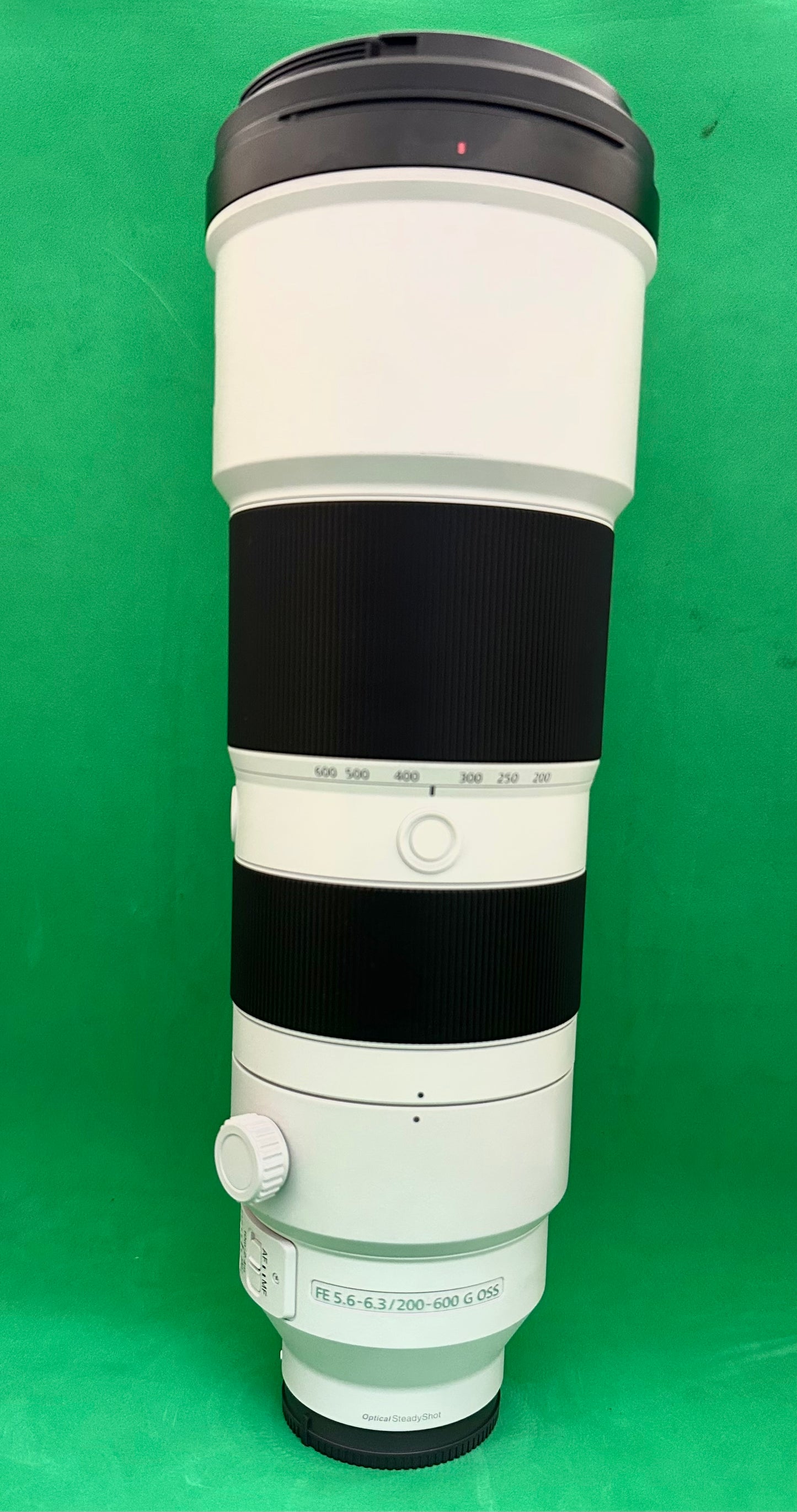 Sony FE 200-600mm F/5.6-6.3 G OSS Lens (used)