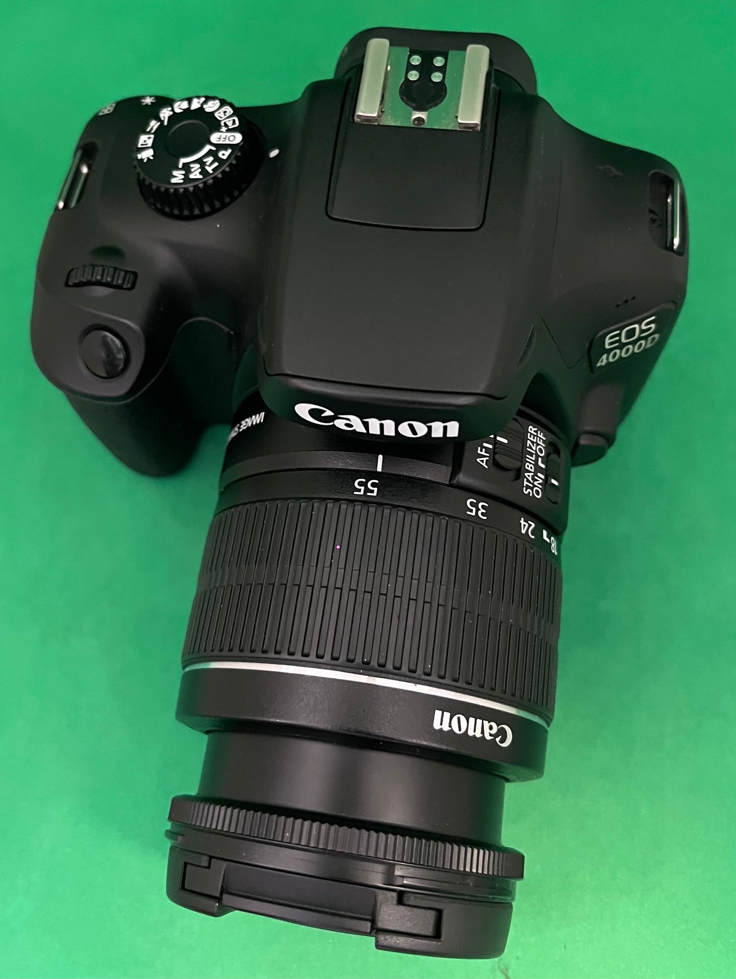 Canon EOS 4000D dslr EF-S 18-55mm F/3.5-5.6 III Zoom Lens (used)