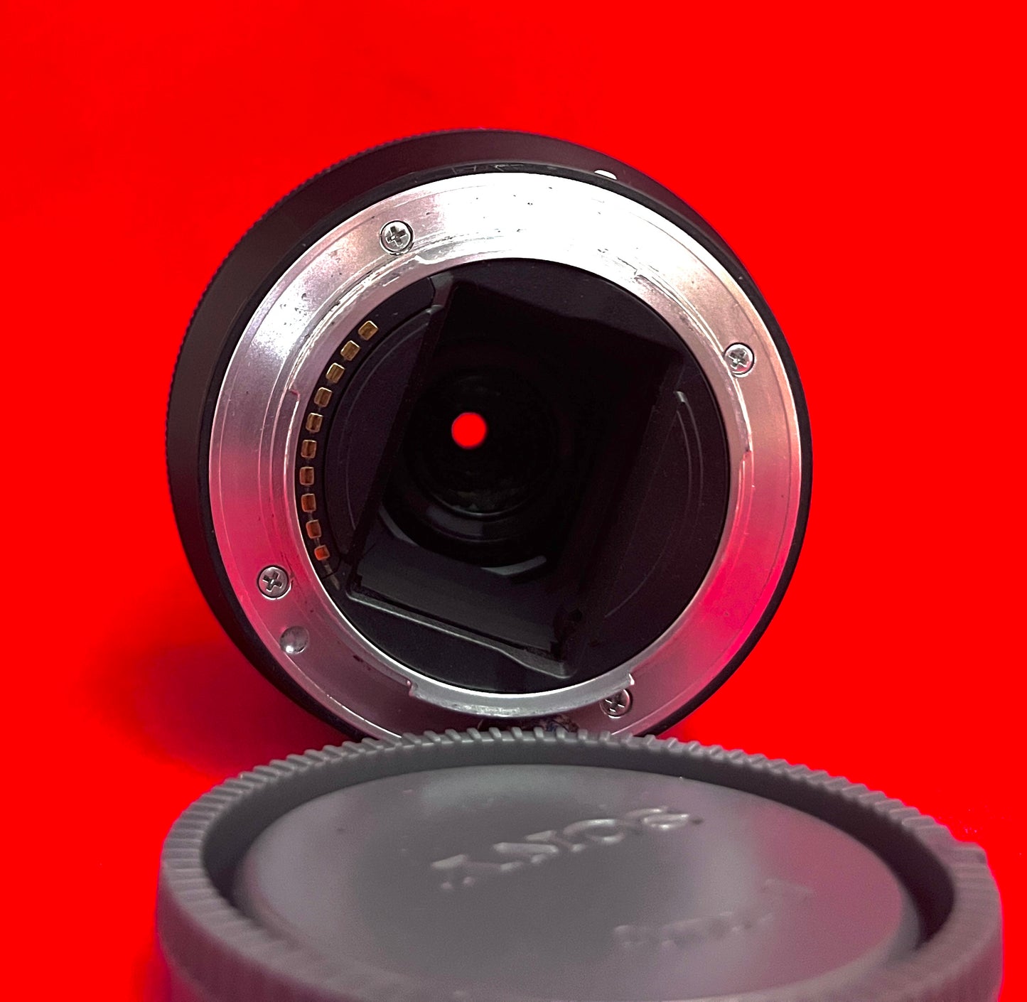 Sony 28-70mm FE f/3.5-5.6 OSS Lens (Used)
