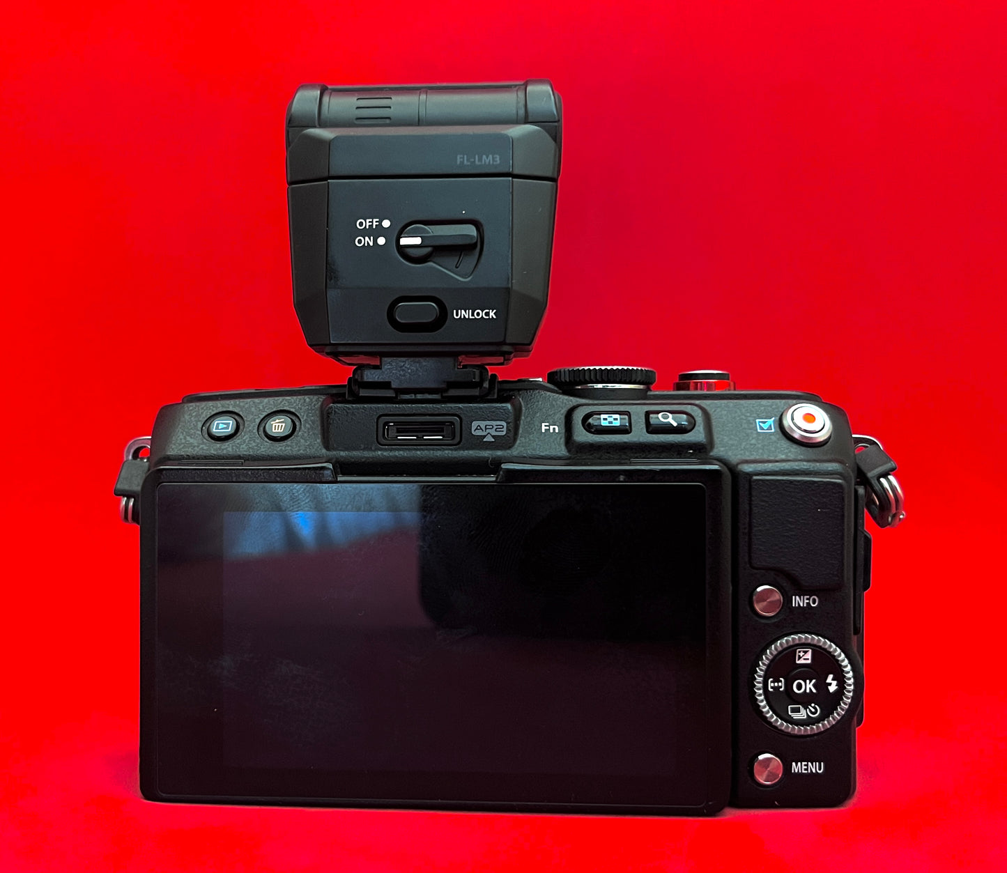 Olympus PEN E-PL6 body (used)