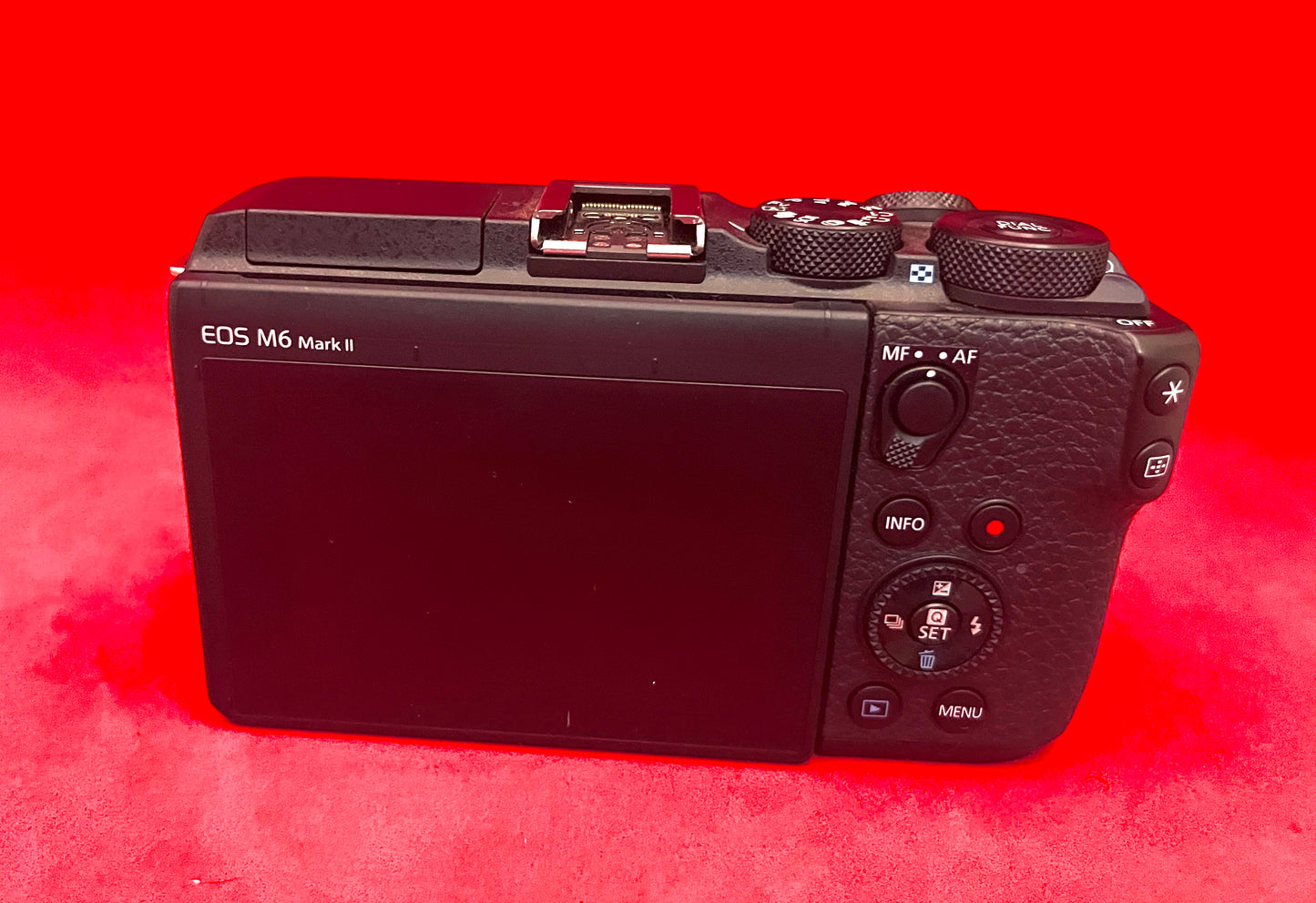 Canon EOS M6 Mark II + 15-45mm – Mirrorless Camera Kit (used)