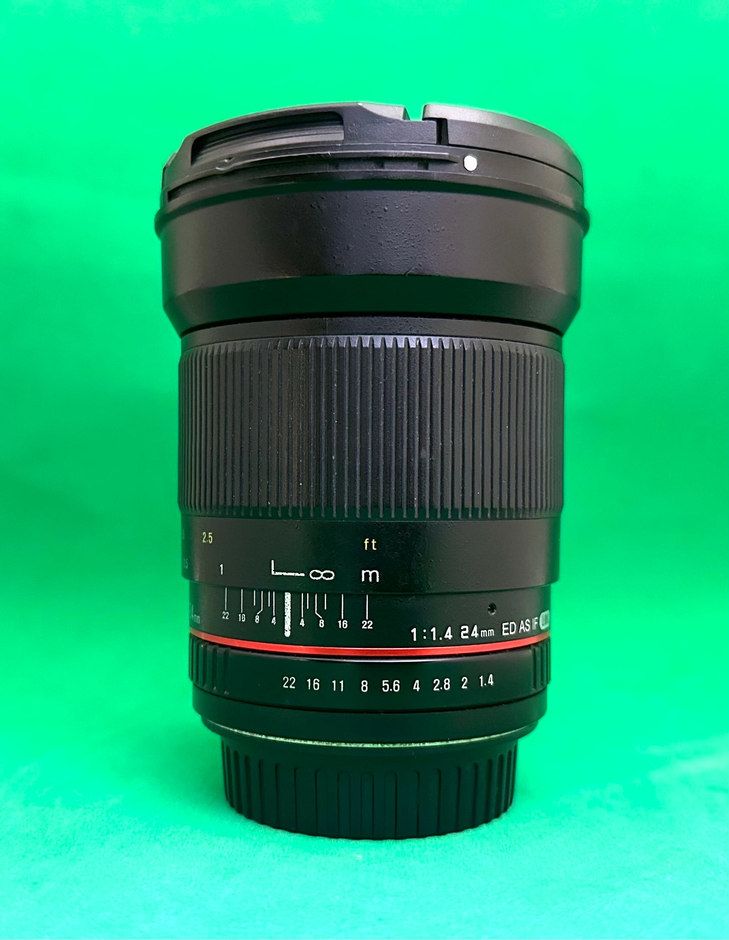 SAMYANG 24MM F1.4 LENS For Canon EF mount (used)