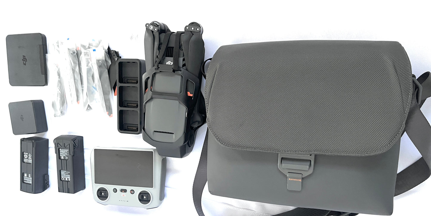 DJI Mavic 3 Pro Fly More Combo with RC Controller (used)