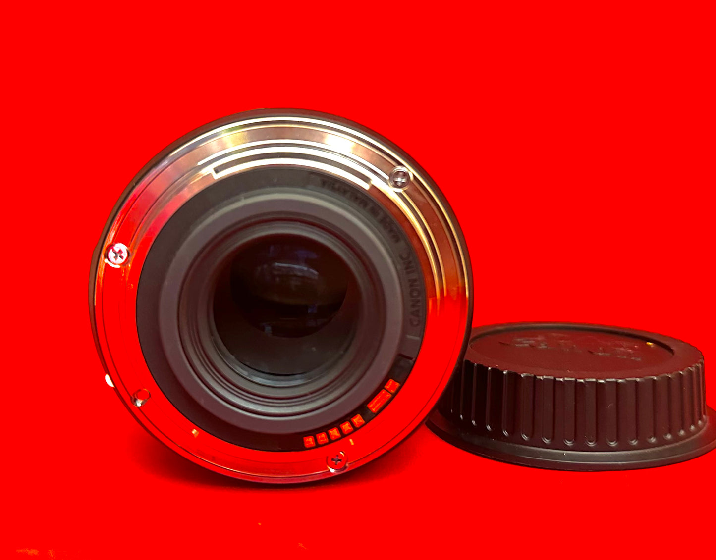 Canon EF-S 35mm f/2.8 IS STM Macro Lens (used)