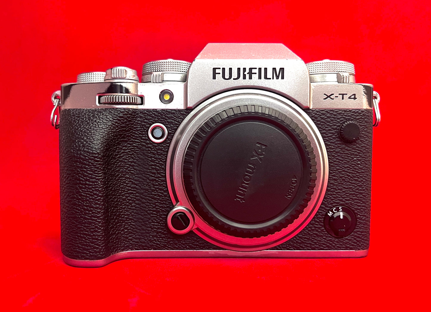 Fujifilm X-T4 Mirrorless Digital Camera Silver (used)