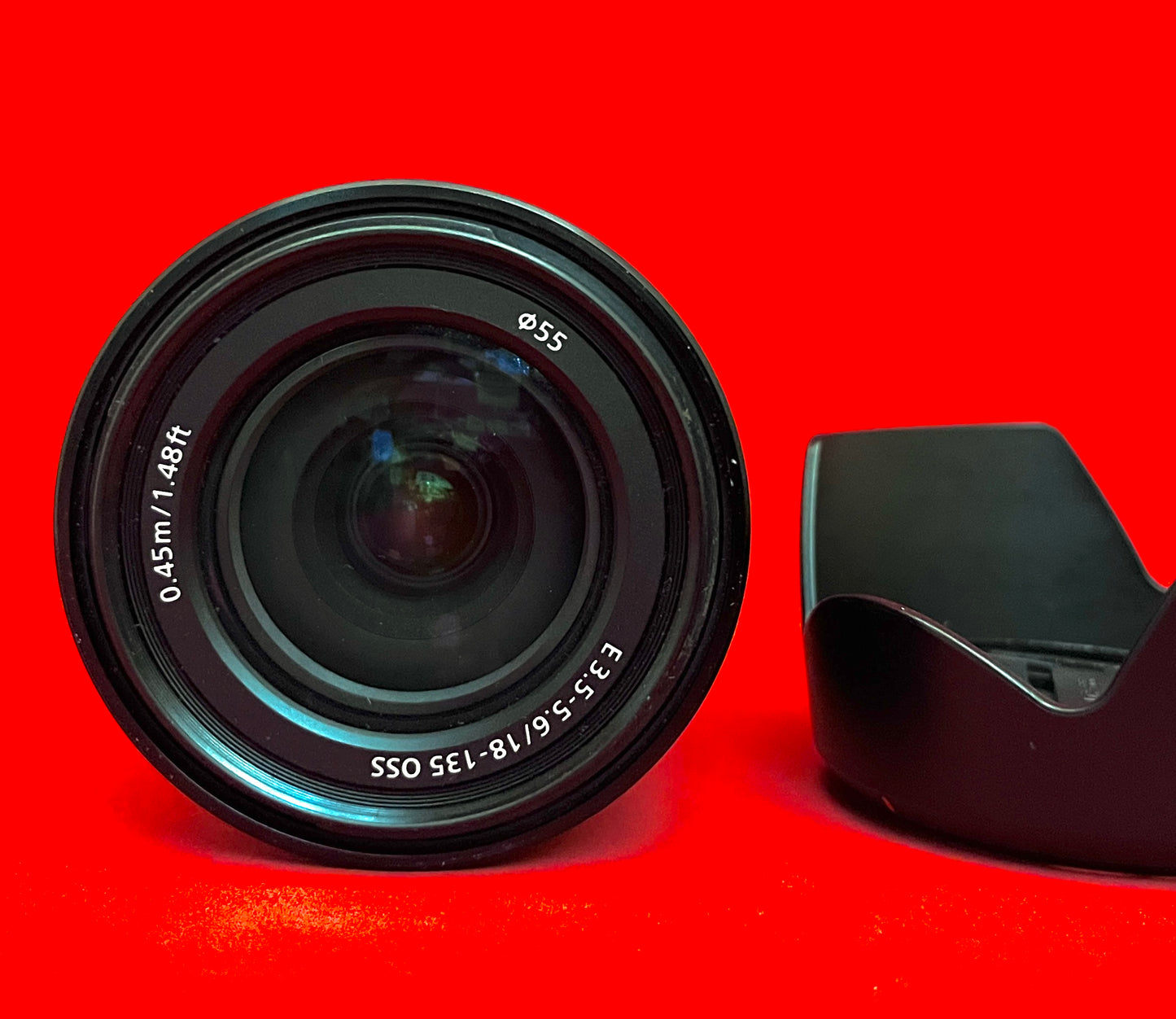 Sony E 18-135mm f/3.5-5.6 OSS Lens (used)