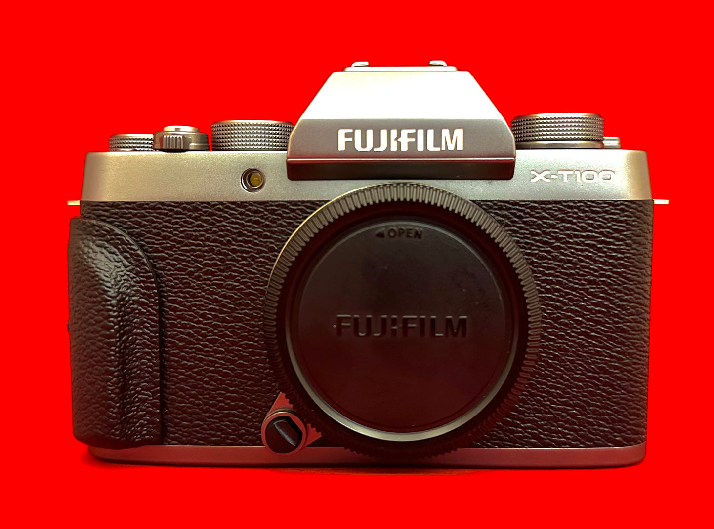 FUJIFILM X-T100 Mirrorless Digital Camera Body Only (used)