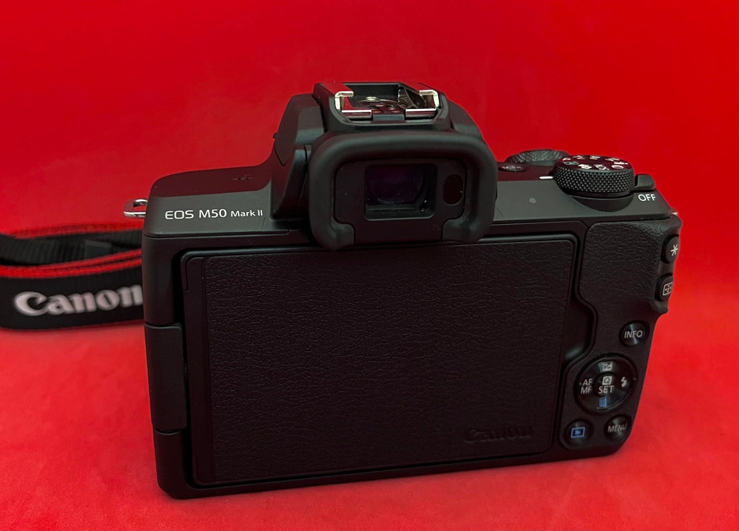 Canon EOS M50 Mark II Mirrorless Digital Camera with 15-45mm Lens (used)