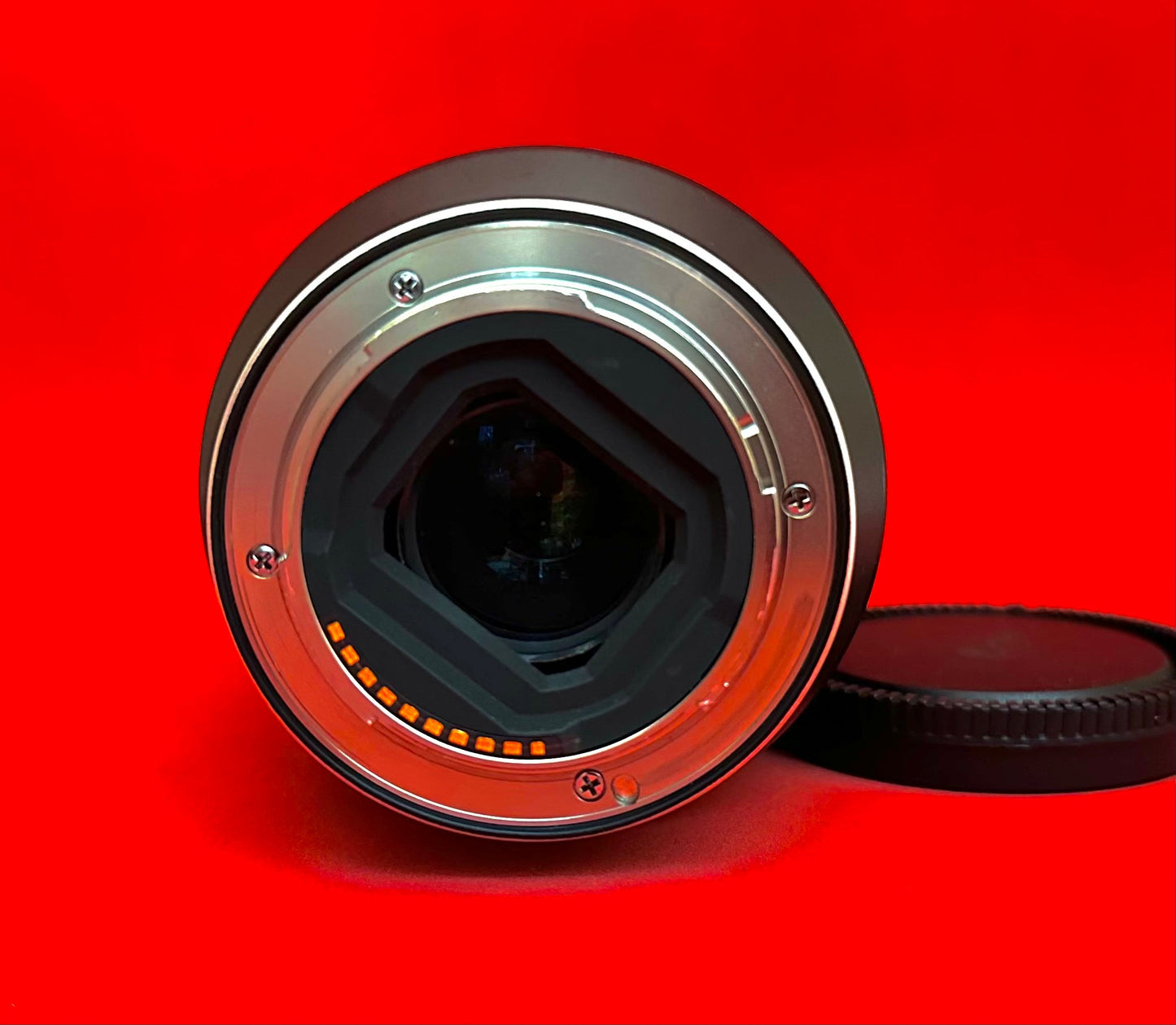 Tamron 18-300mm f/3.5-6.3 Di III-A VC VXD Lens for Sony E (used)