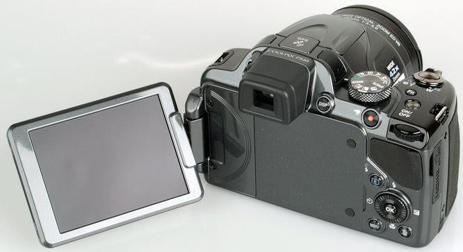 Nikon Coolpix P520 Compact Camera (used)