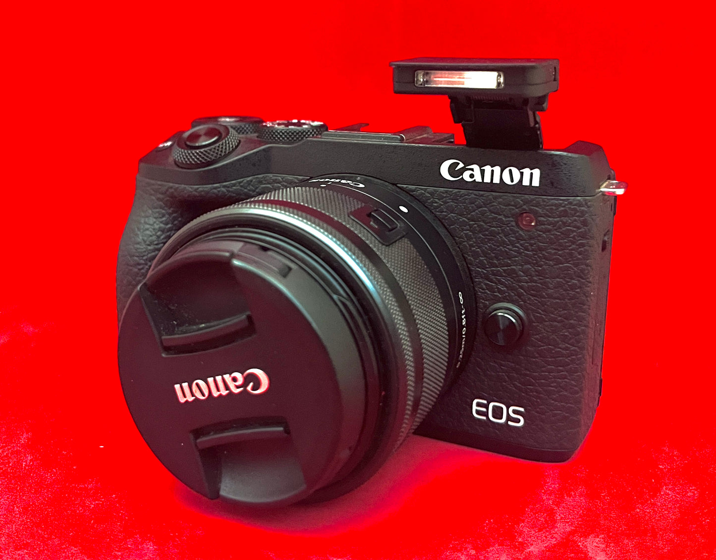 Canon EOS M6 Mark II + 15-45mm – Mirrorless Camera Kit (used)