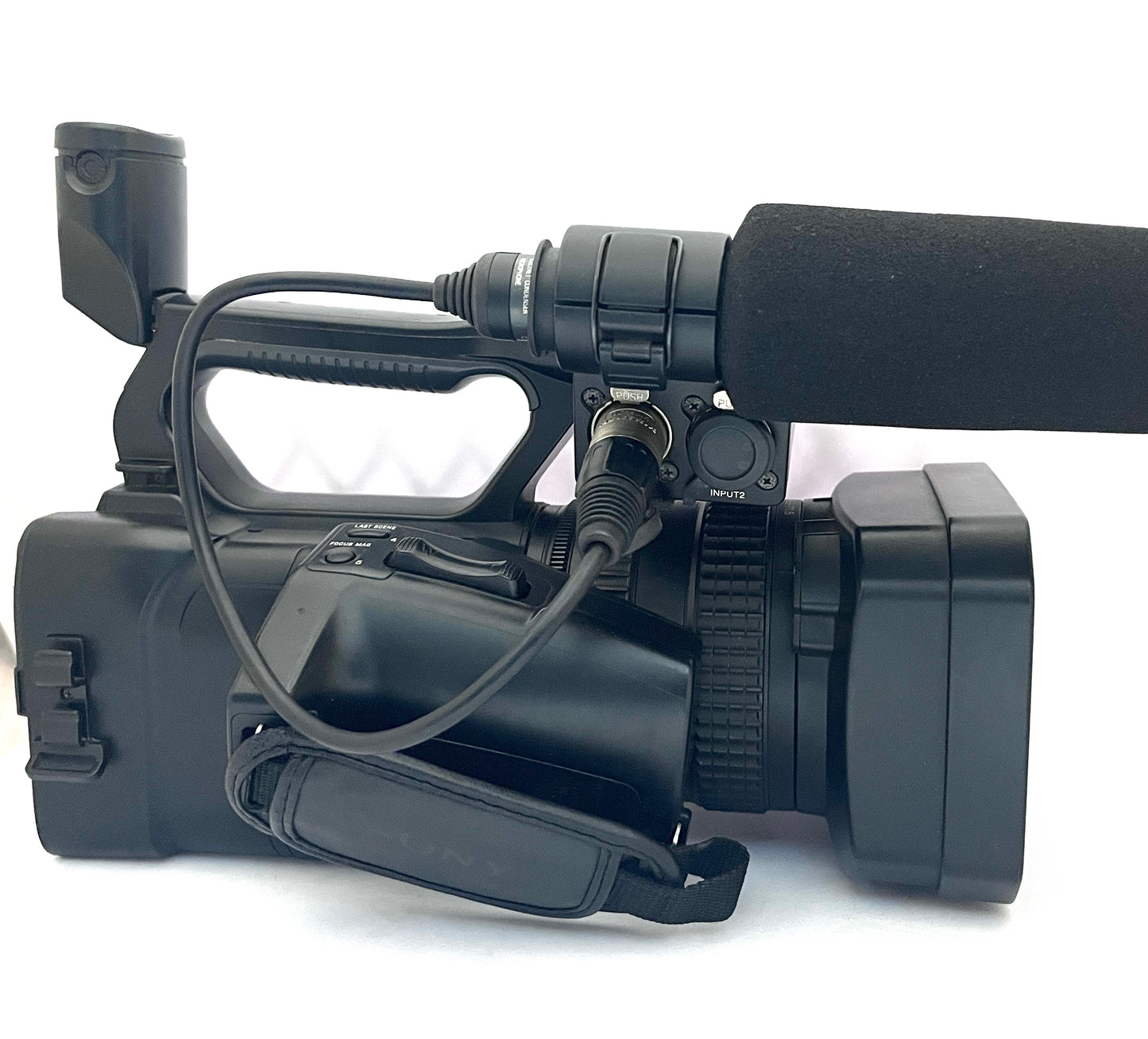Sony HXR-NX200 Professional 4K Camcorder (used)