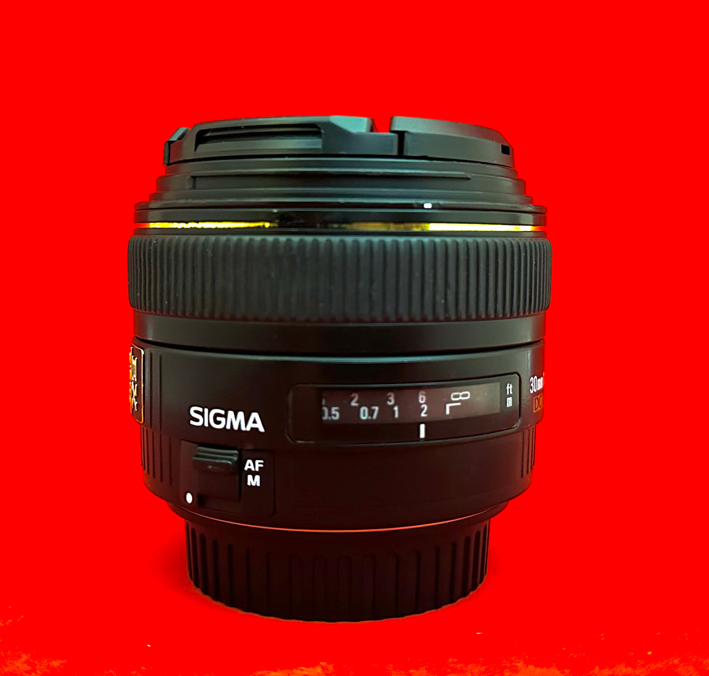 Sigma 30mm f/1.4 EX DC HSM Autofocus Lens for Canon EF-Mount (used)