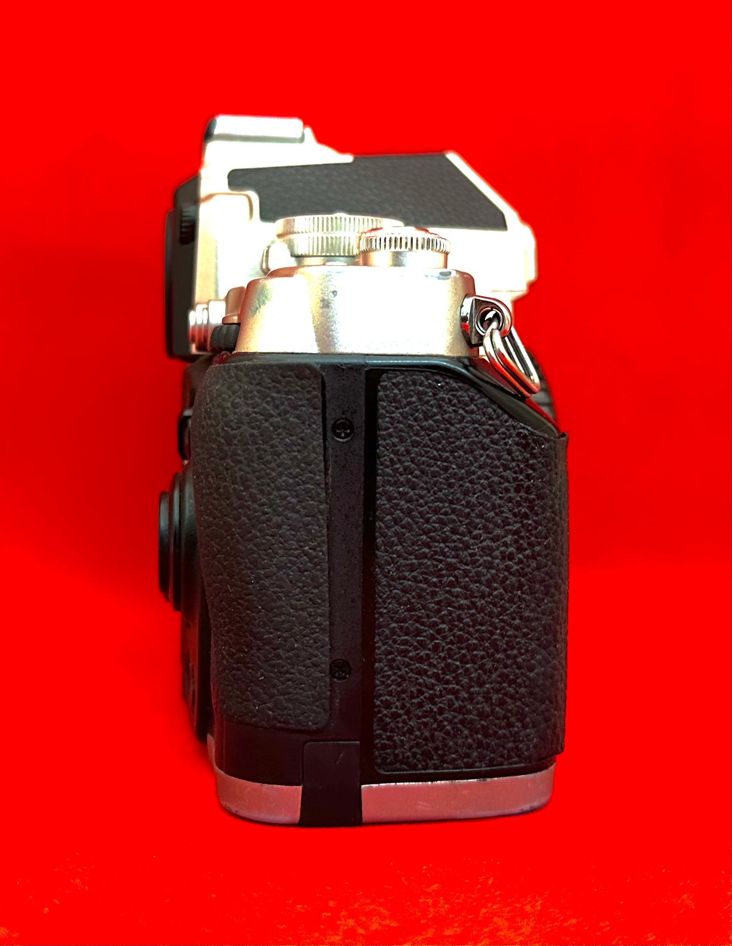 Nikon Df DSLR Camera Silver (used)