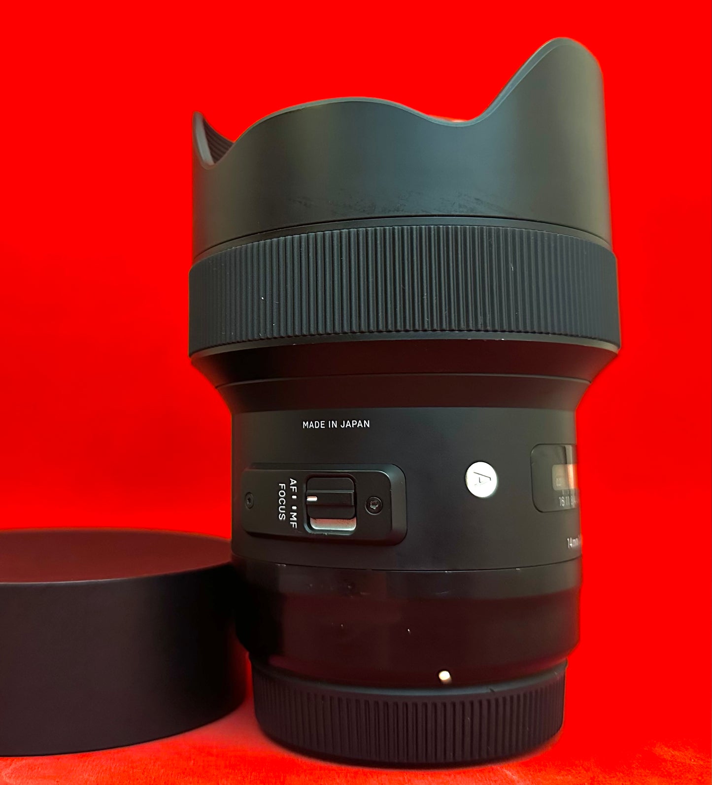 Sigma 14mm f/1.8 DG HSM Art Lens for Canon (Used)