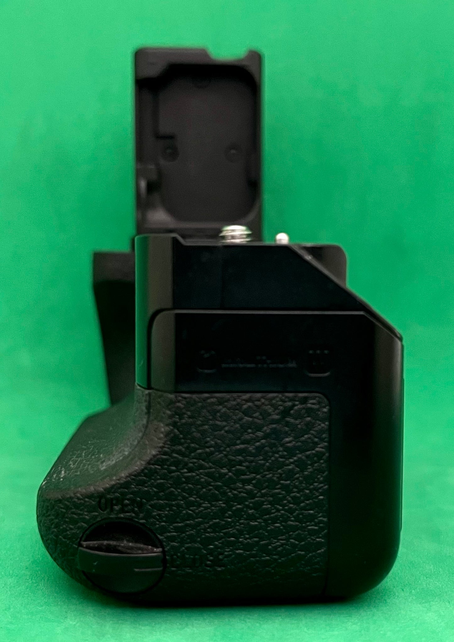 Sony VG-C1EM Vertical Battery Grip for Alpha a7/a7R/a7S Digital Camera (used)