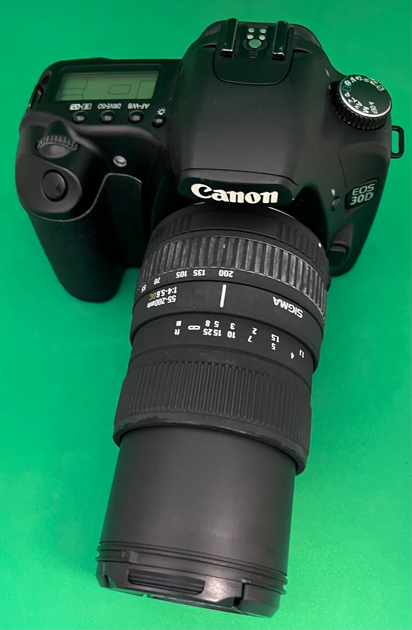 Canon EOS 30D Digital SLR Camera Body + Lens 55-200mm sigma (used)