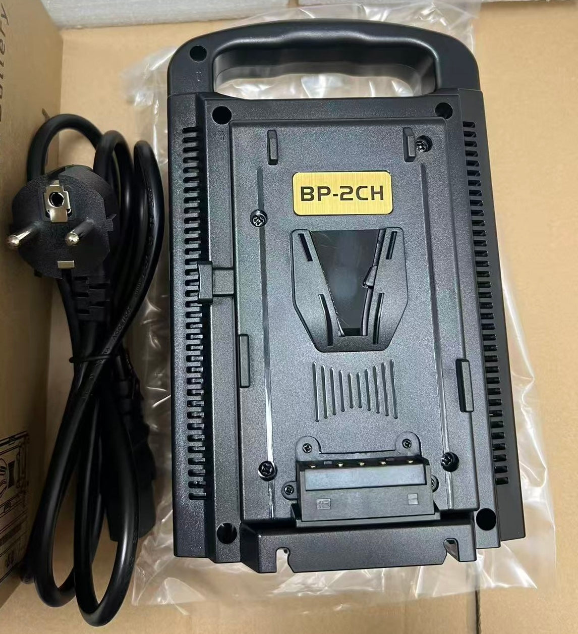 Dual-Channel Battery Charger for V-Mount Batteries New