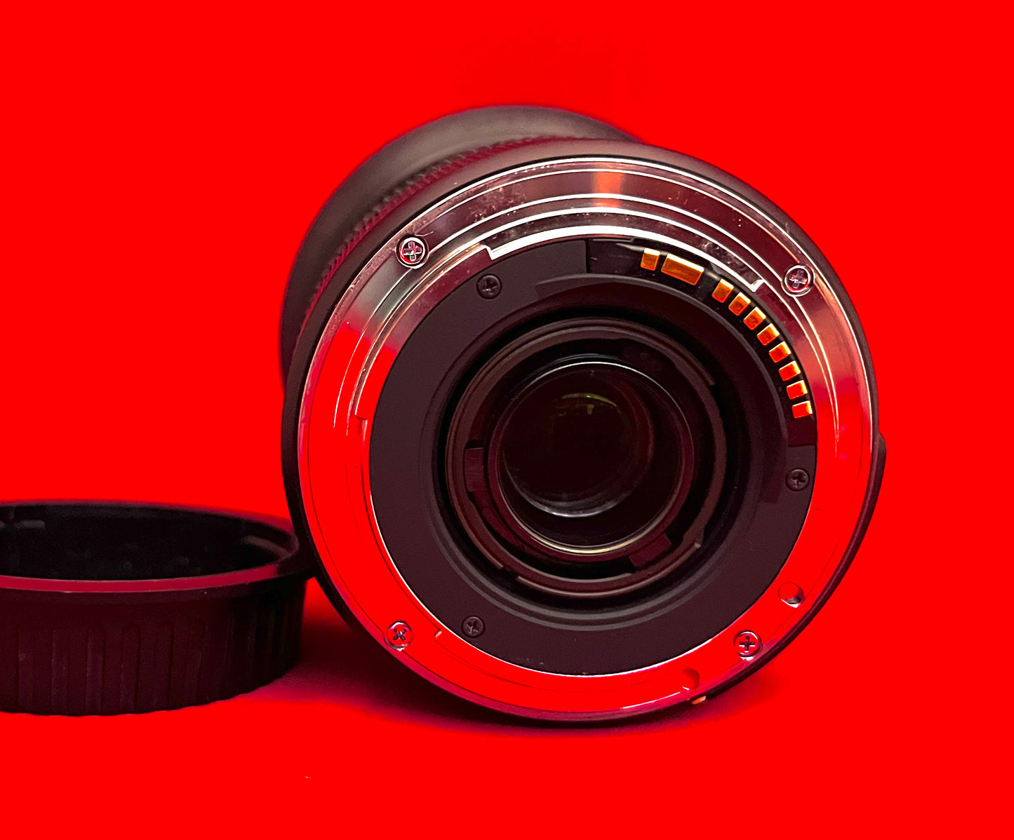 SIGMA DC 18-200MM F/3.5-6.3 OS HSM CONTEMPORARY Lens FOR CANON EF-S