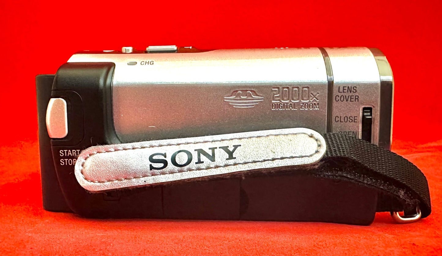 Sony DCR-SX44 4GB Handycam Camcorder (used)