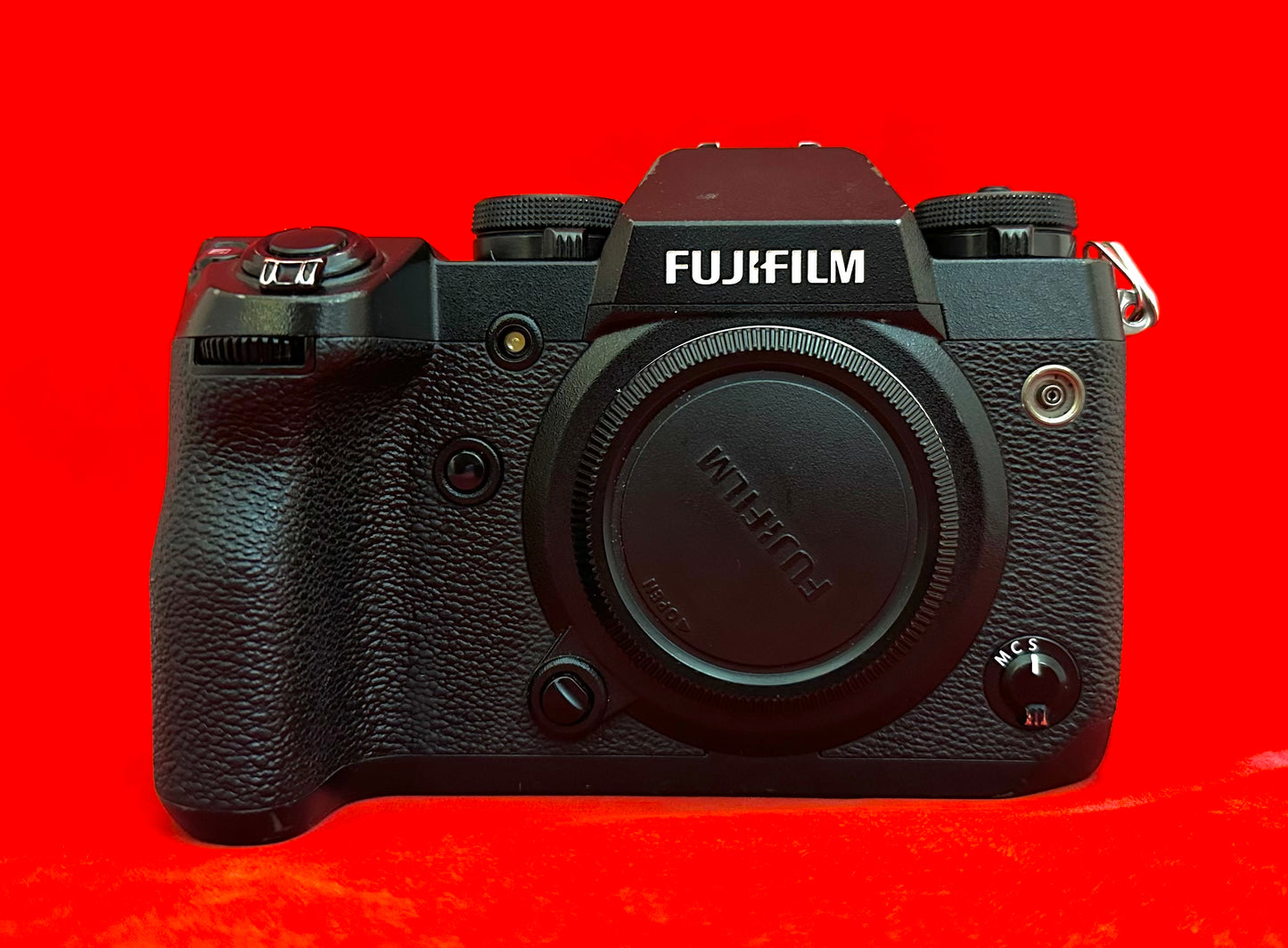 Fujifilm X-H1 Mirrorless Digital Camera Body only (used)