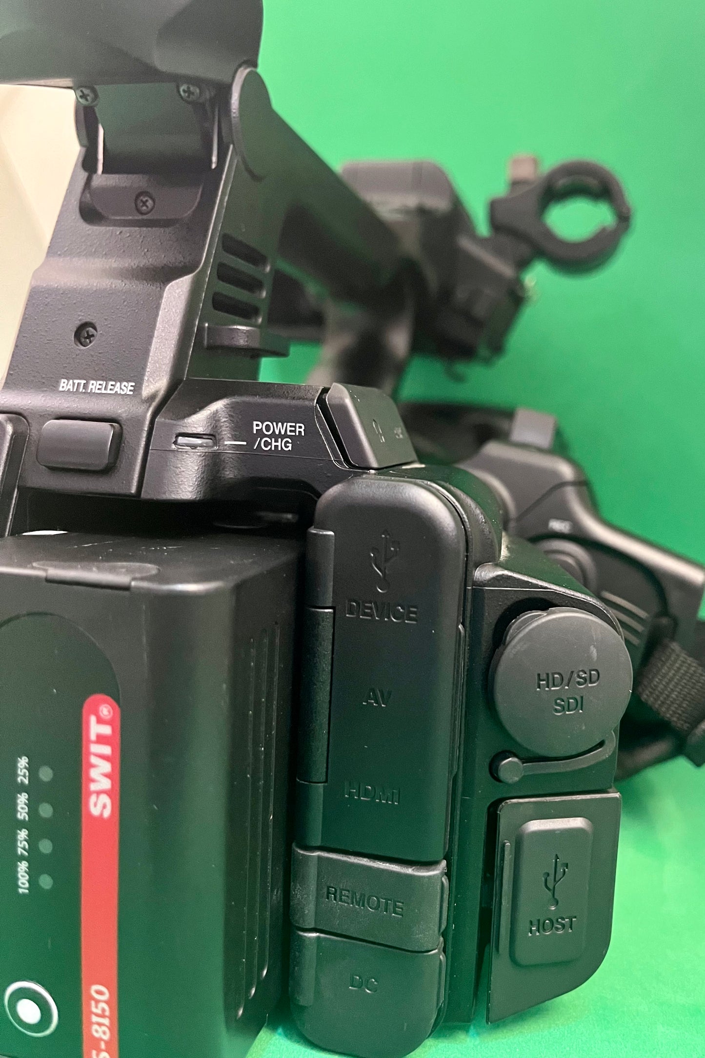 JVC GY-HM650E HD Camcorder (used)