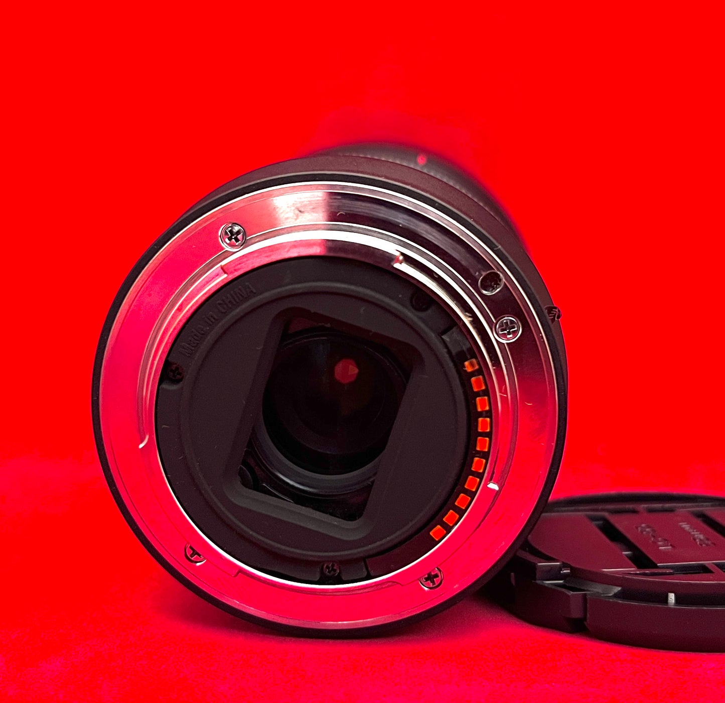 Sony E 18-135mm f/3.5-5.6 OSS Lens (used)