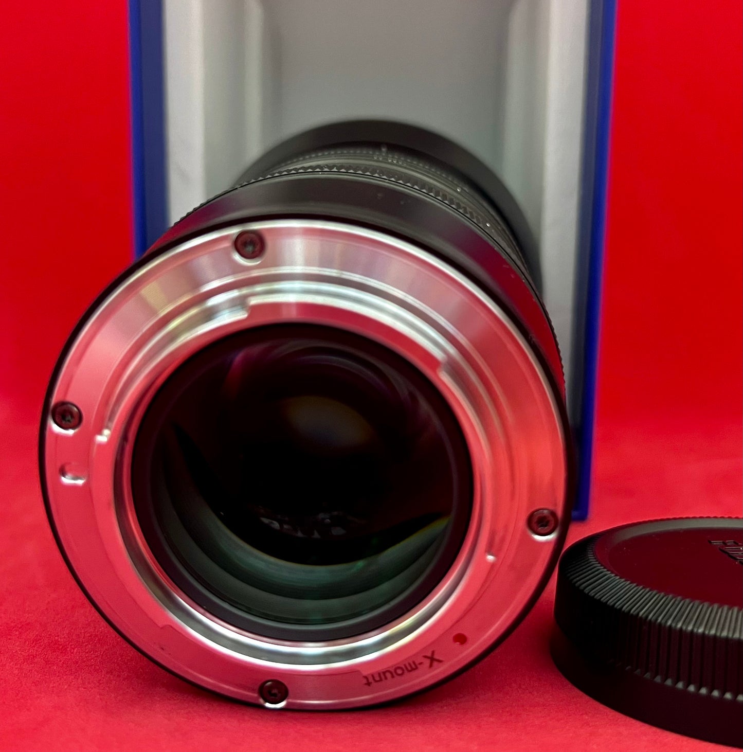 Sirui 24mm f/2.8 1.33x Anamorphic Lens for Fujifilm X Mount (used)