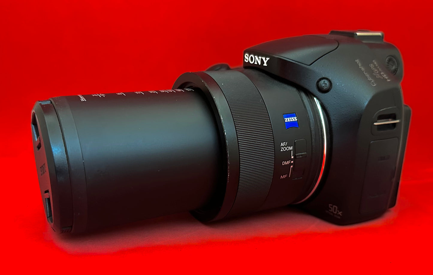 Sony Cyber-shot DSC-HX400V Digital Camera (used)