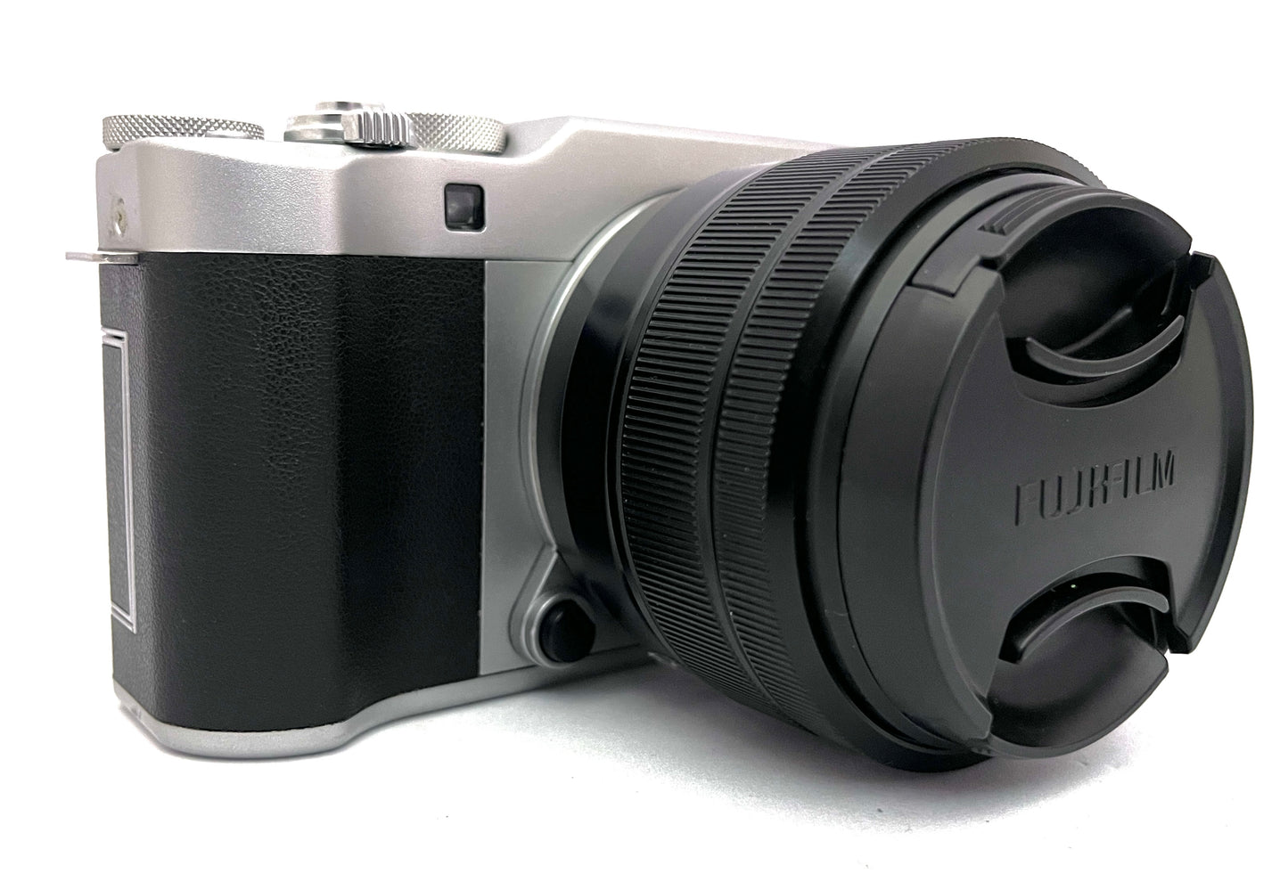 Fujifilm Mirrorless Digital Camera X-A5 + 15-45mm Lens Silver (used)