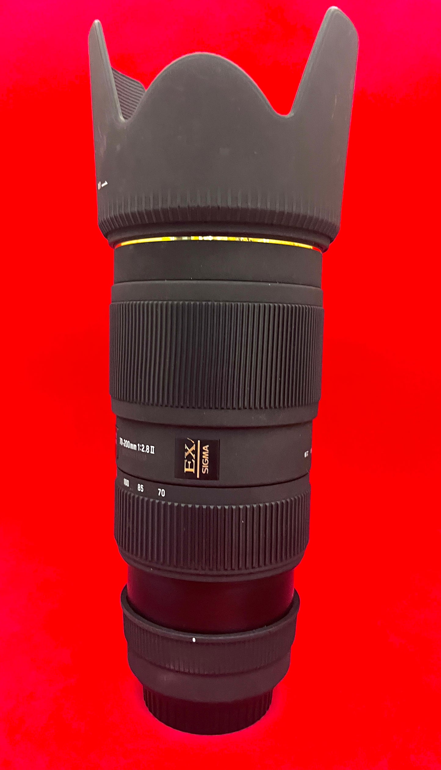 Sigma 70-200mm f/2.8 APO II EX DG OS HSM for Canon