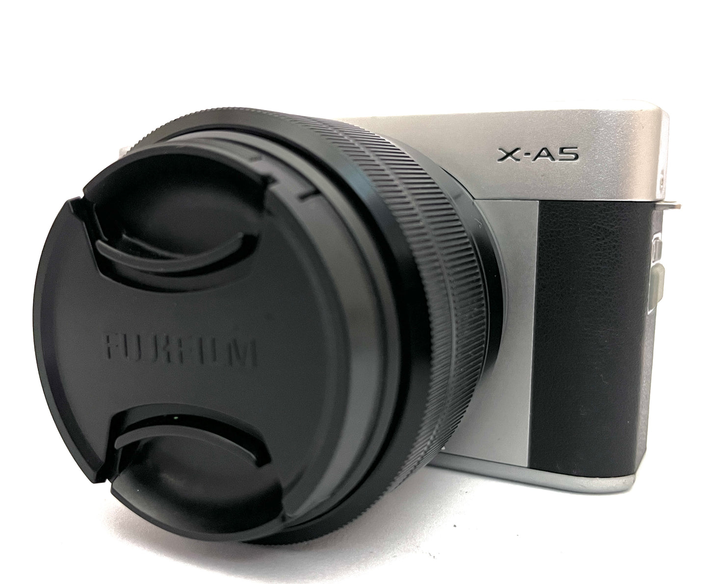 Fujifilm Mirrorless Digital Camera X-A5 + 15-45mm Lens Silver (used)
