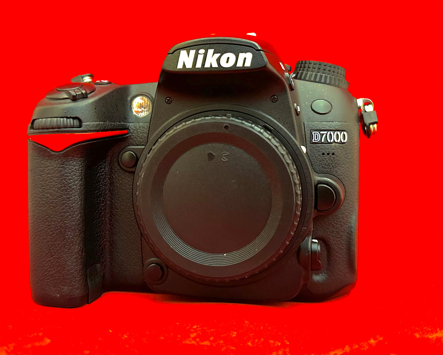 NIKON D7000 BODY (used)