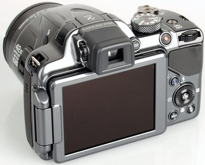 Nikon Coolpix P520 Compact Camera (used)