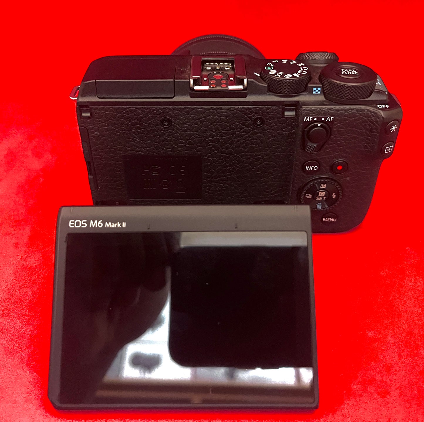 Canon EOS M6 Mark II + 15-45mm – Mirrorless Camera Kit (used)