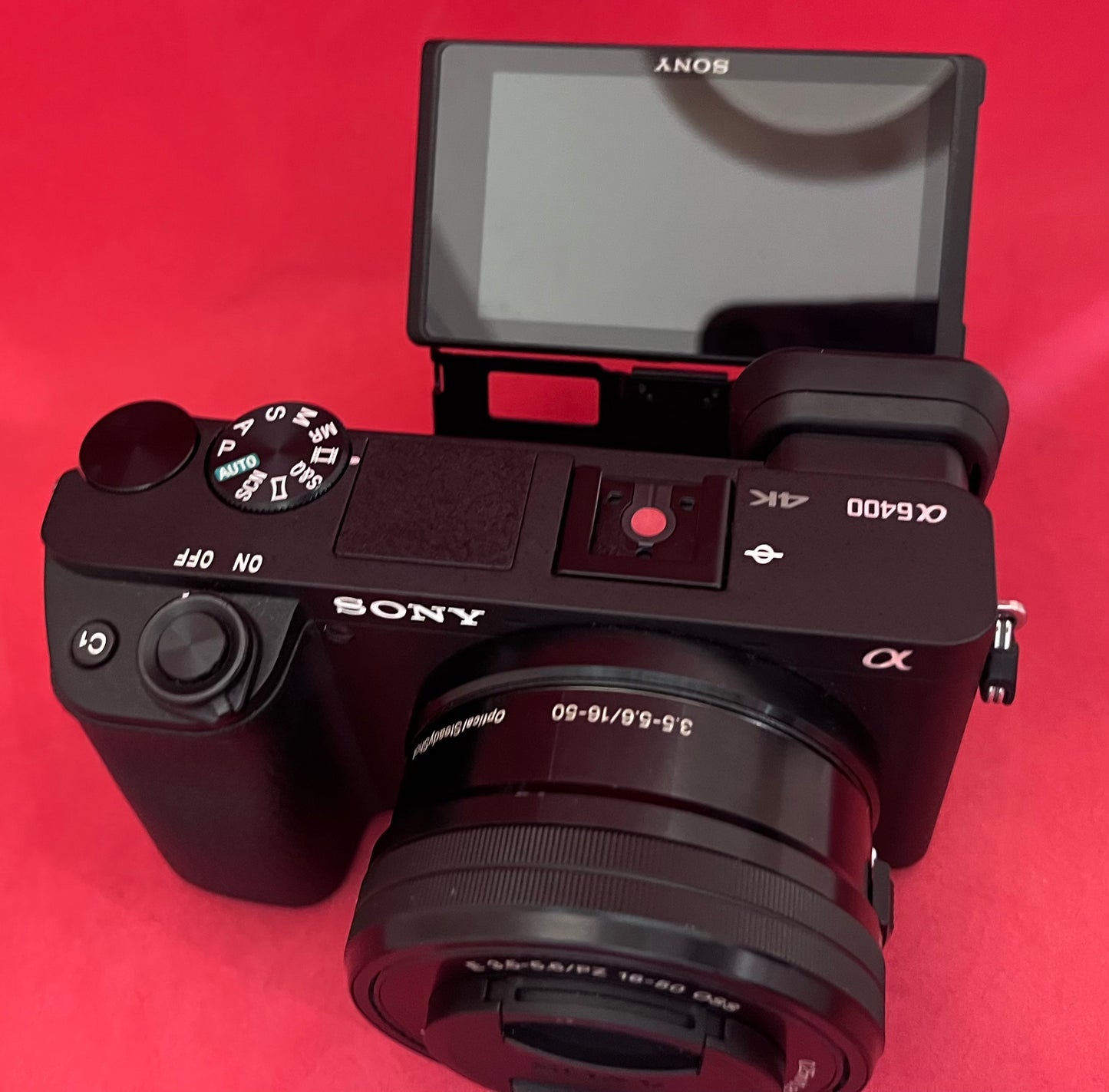 Sony Alpha a6400 Mirrorless Digital Camera with 16-50mm Lens (used)