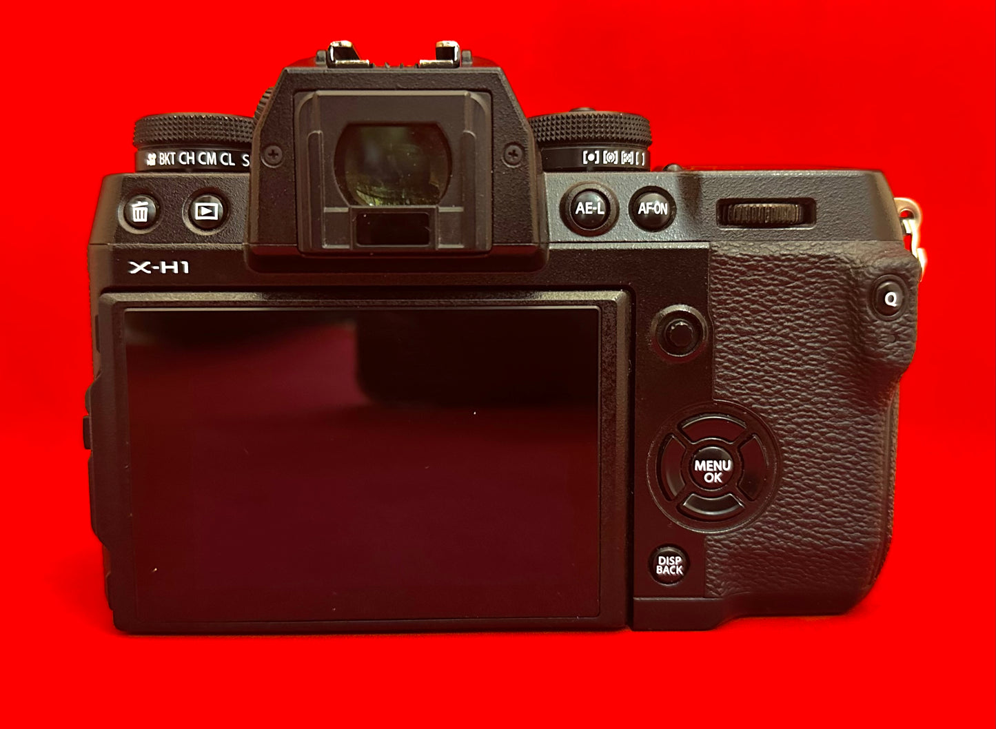 Fujifilm X-H1 Mirrorless Digital Camera Body only (used)