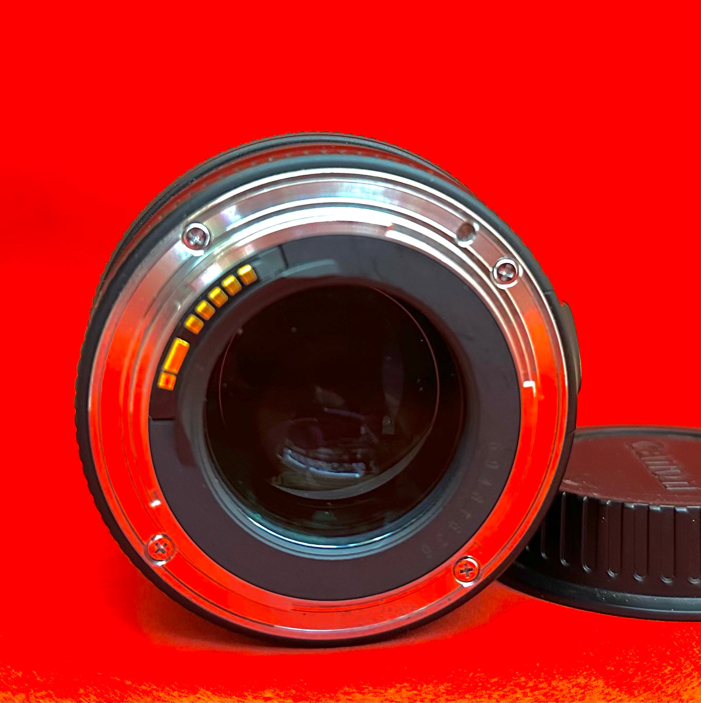 Canon EF 85mm f/1.8 USM Lens, Full Frame (use)