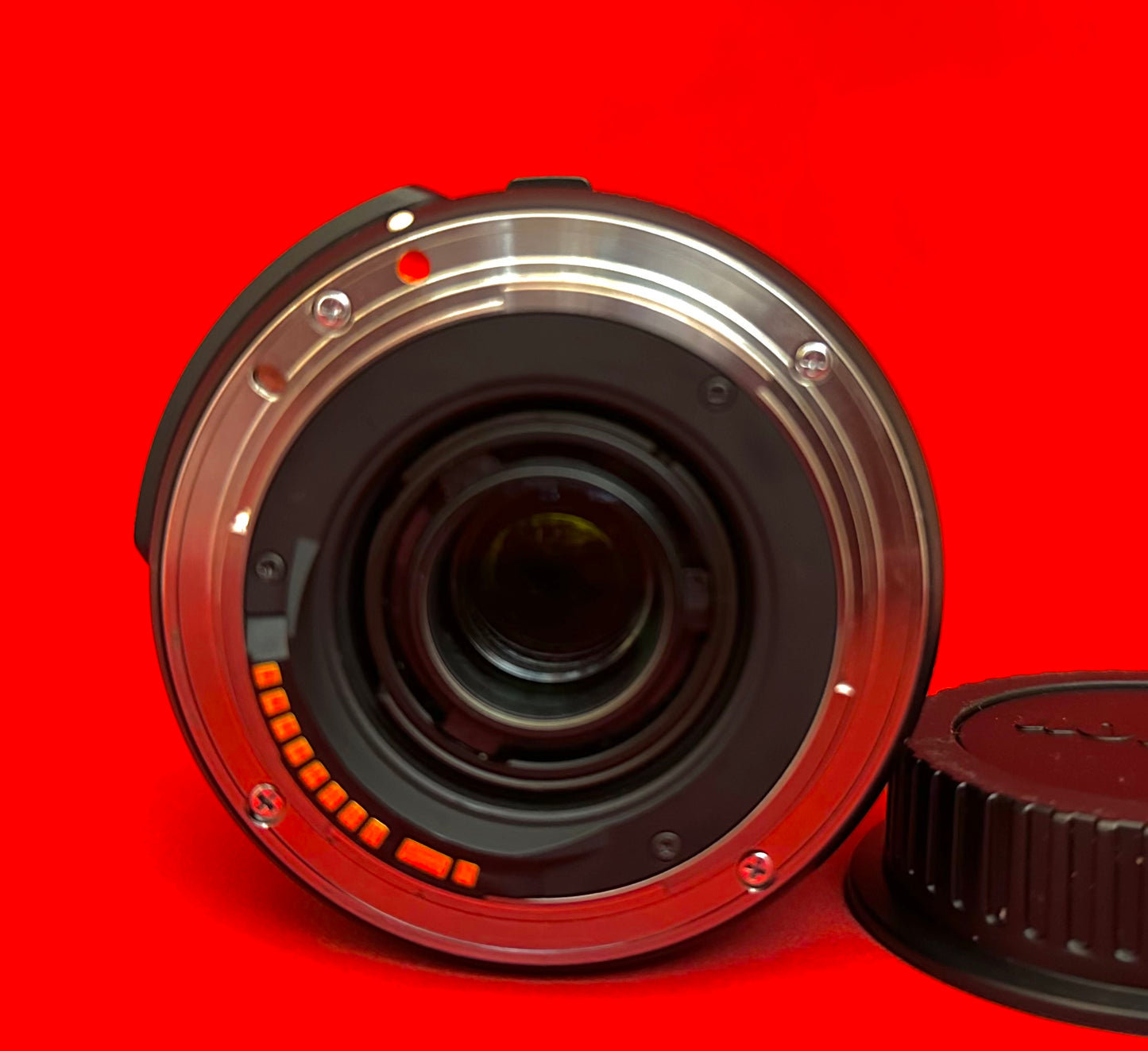 SIGMA DC 18-200MM F/3.5-6.3 OS HSM CONTEMPORARY Lens FOR CANON EF-S