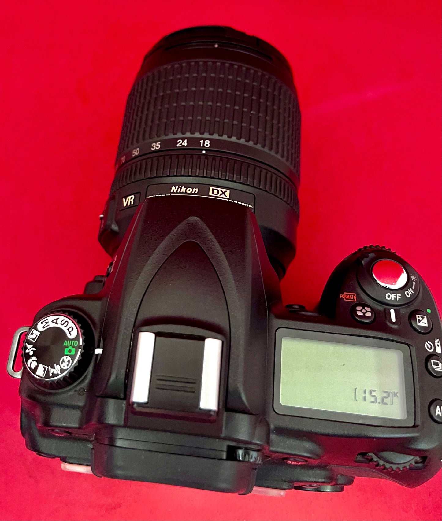 Nikon D90 with Lens 18-105mm (used)
